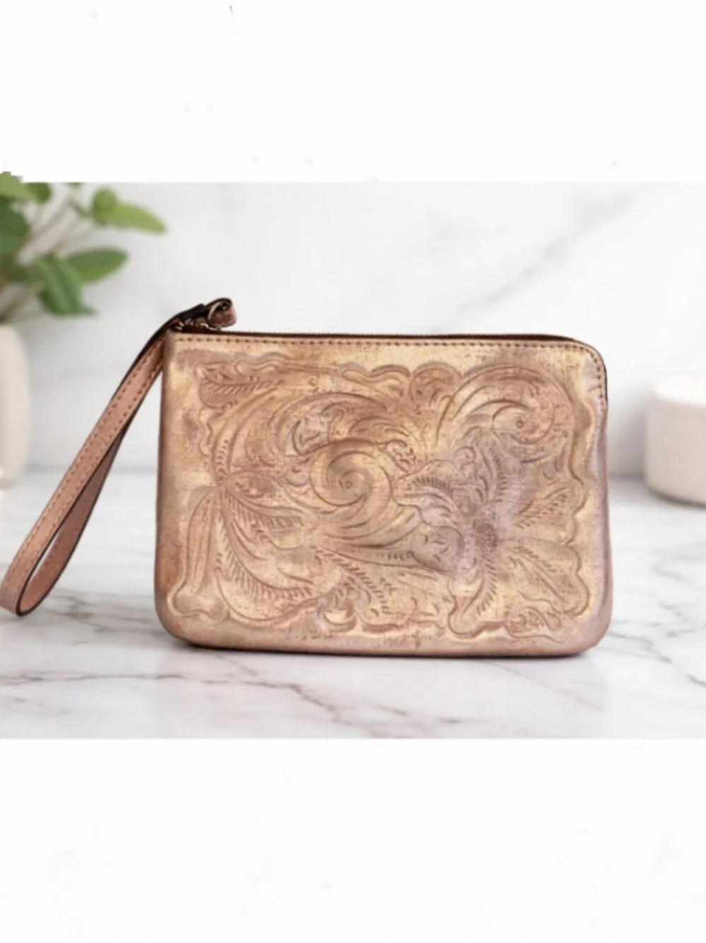 Patricia Nash Cassini Rose Gold Embossed Wristlet - Picture 1 of 8